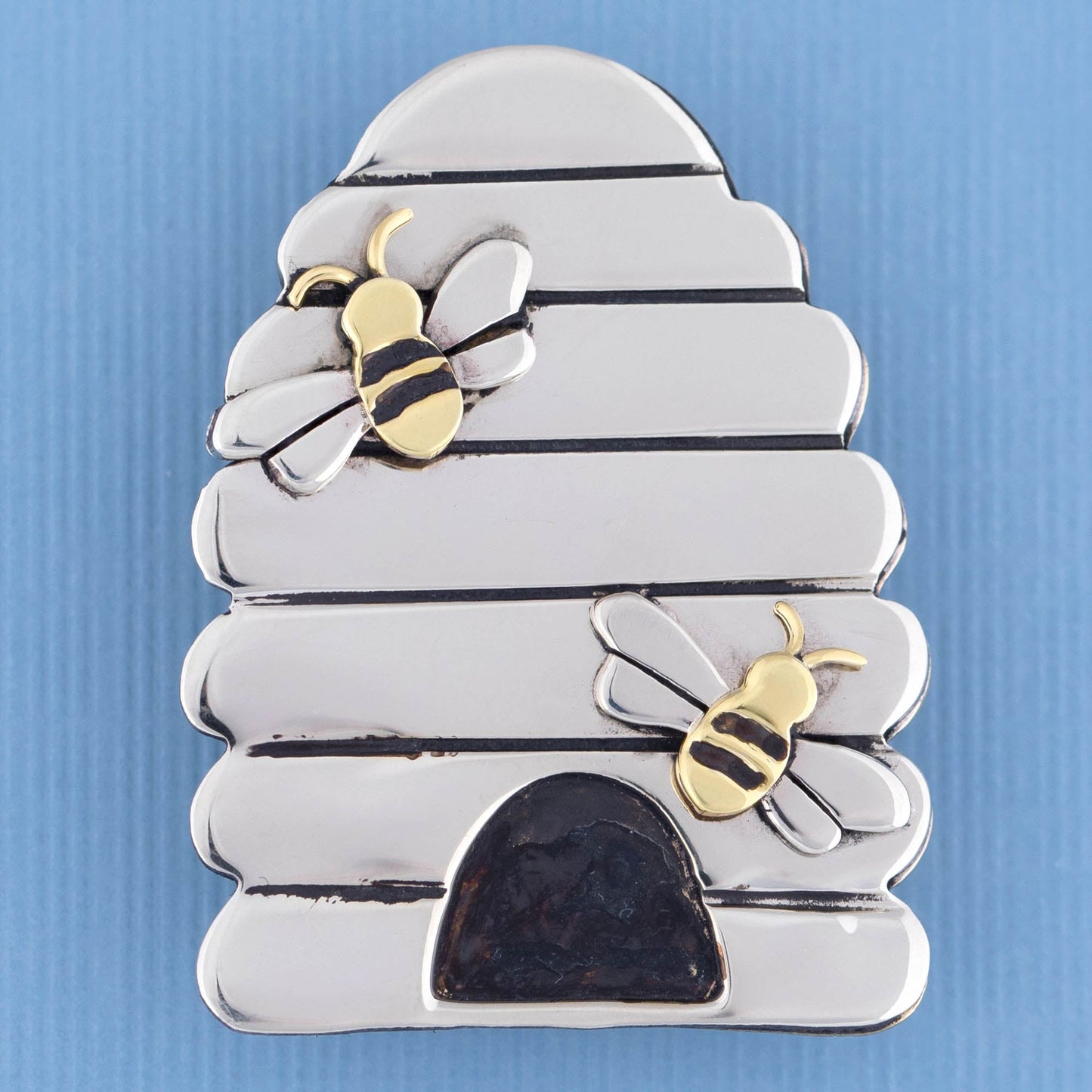 Beehive Mixed Metal Pin