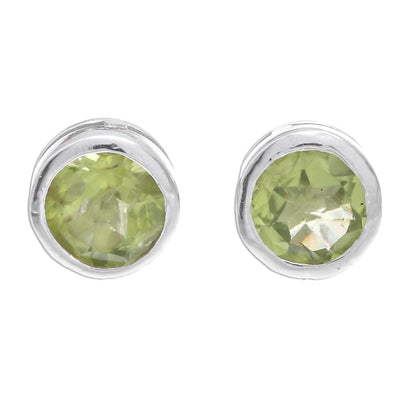 Round Star Round Peridot Stud Earrings from Thailand